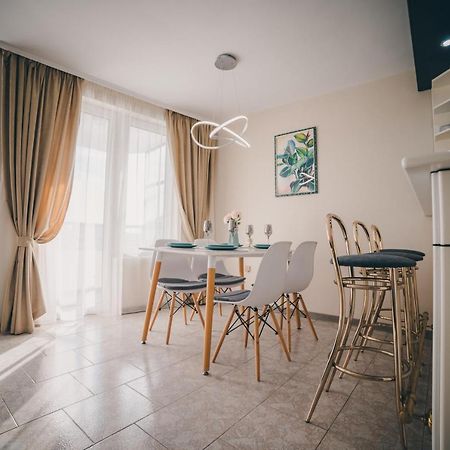 Unbeatable Location: New & Comfy Apartment 瓦爾納 外观 照片