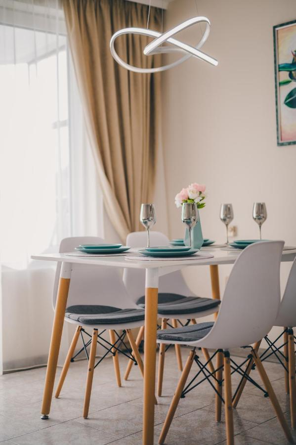 Unbeatable Location: New & Comfy Apartment 瓦爾納 外观 照片